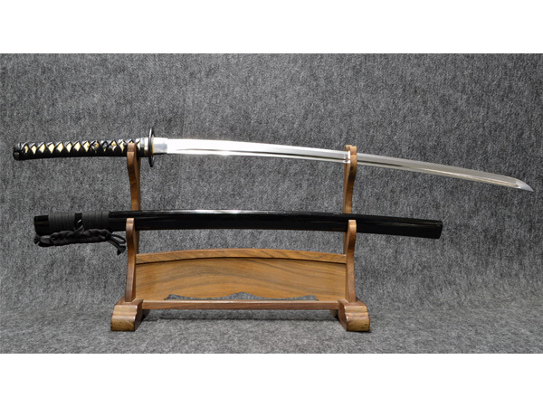 肥後拵 本格 居合刀 表黒牛本革巻（天然牛皮） 白本鮫皮 摸造刀 直刃紋
