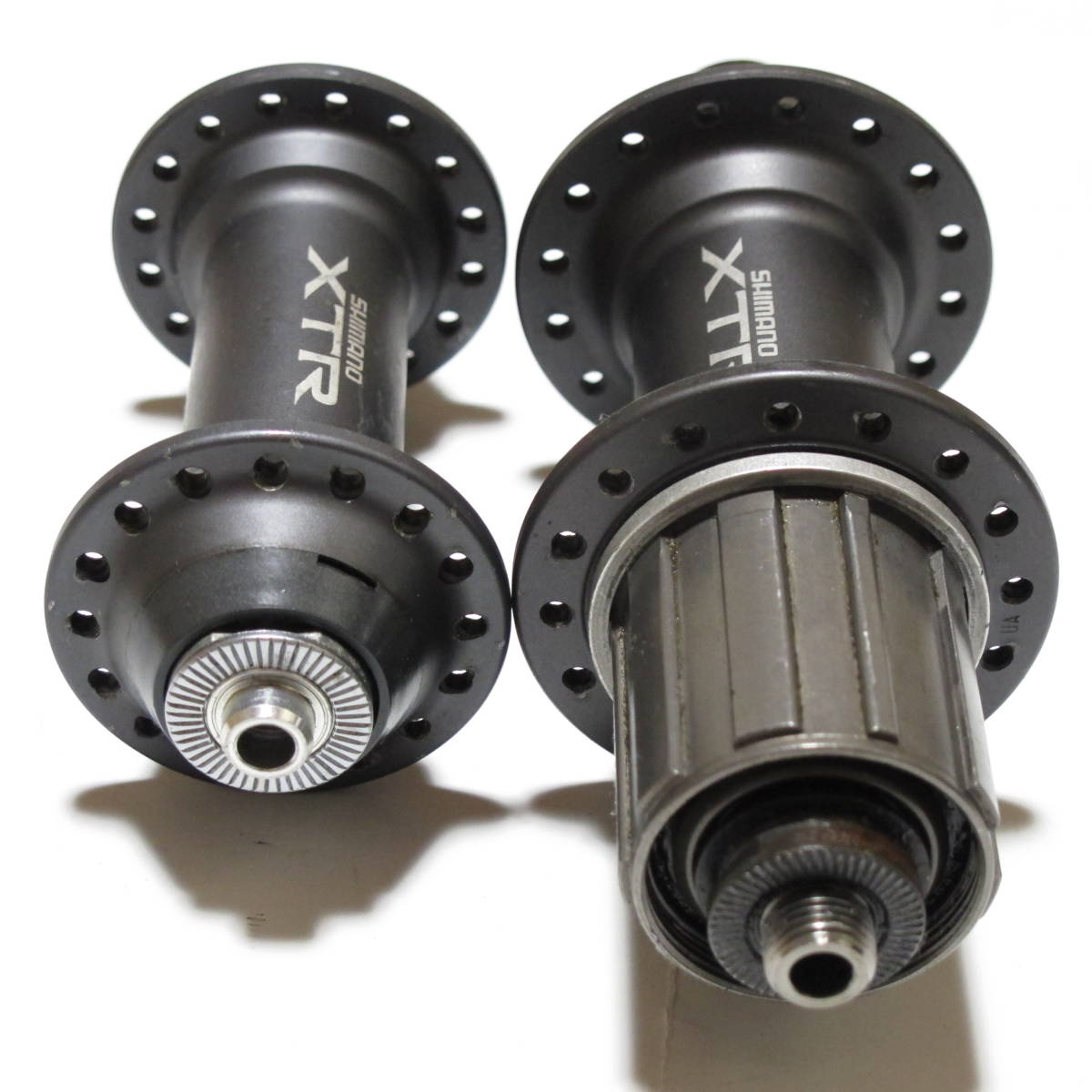 ☆ 前後セット SHIMANO シマノ XTR HB-M950 ハブ グレー 100mm 135mm