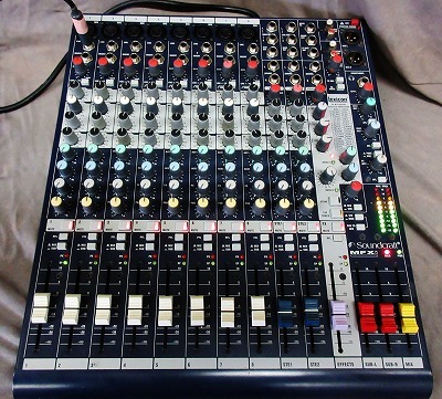 Sound craft MFX8/2 動作確認済み Soundcraft MFX8/2動作品 Soundcraft EFX8 【公式通販】