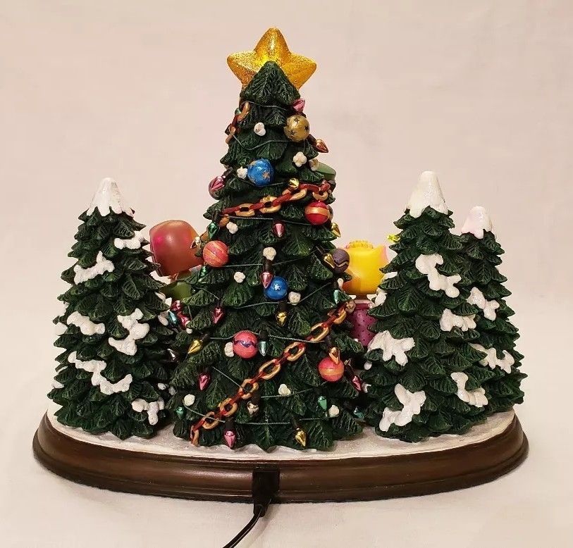 ダンバリーミント ピーナッツ クリスマスタイム ライトアップ