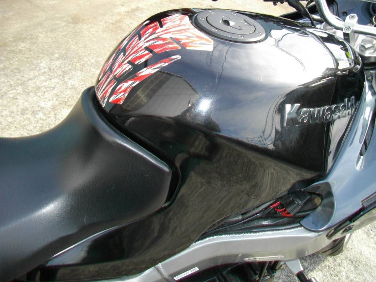 カワサキ「ZZ-R1100」1990年｜怪力・快速・快適の三拍子が揃ったオール