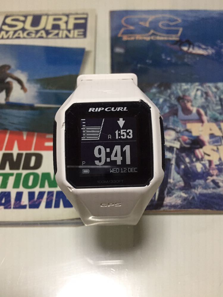 リップカール腕時計 ホワイト Rip Curl Search GPS Smart Surf Watch in White A1111 - Accessories