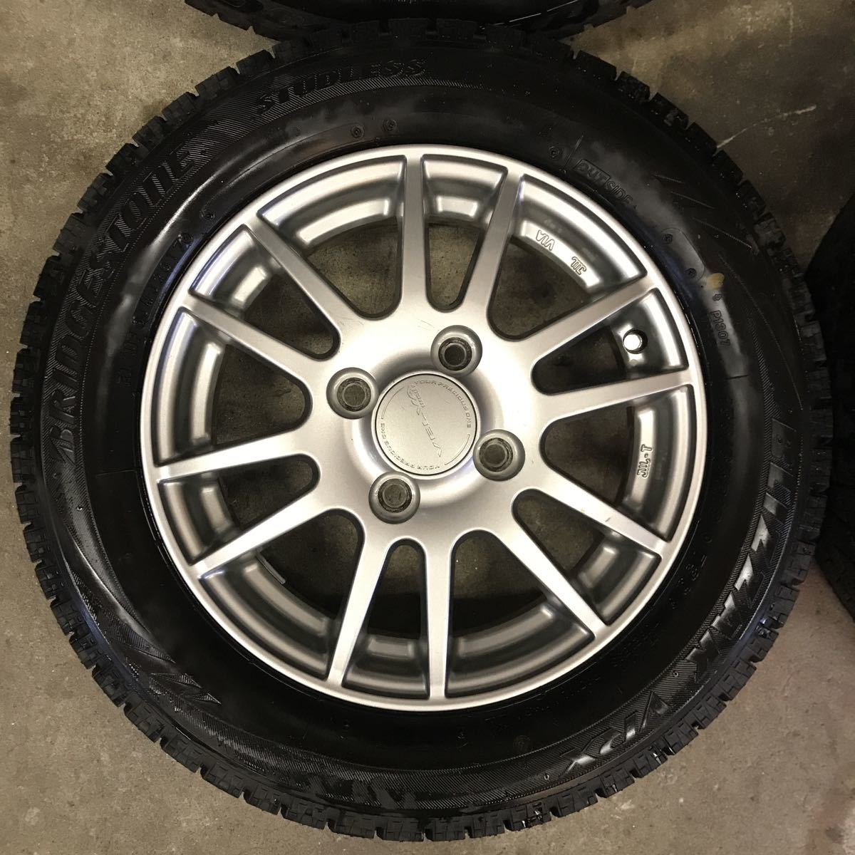 155/65R13 スタッドレスタイヤ WEDS VELVA 4本セット 大阪 155/65R13 weds製 VELVA アルミホイールスタッドレスタイヤセット BS