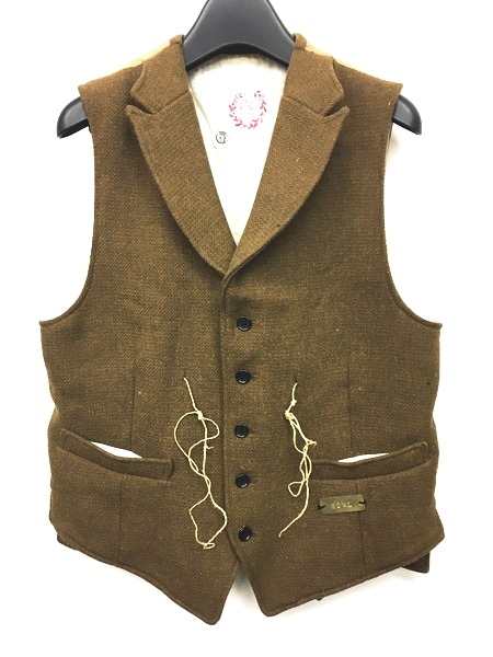 【全国無料，限定SALE】 ハウルアンドアナザーポエム HOWL and another poem ジレ ベスト ウール ツイード 切替 茶 ブラウン M MKS 1221 メンズ(Mサイズ)｜売買されたオークション情報、yahooの商品情報をアーカイブ公開 - オー Mサイズ