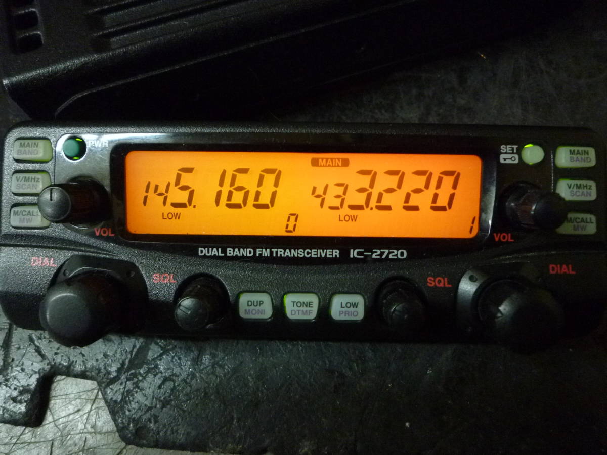 ICOM IC-2720D 144⁄430MHz 50⁄35W オプションMB-25つき ICOM アイコム