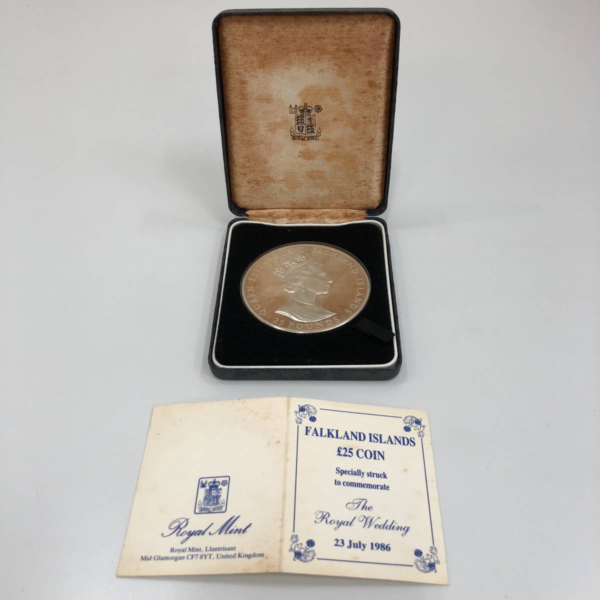 新品，大人気 フォークランド諸島 25ポンド 銀貨 1986年 約150g ロイヤルミント ロイヤルウエディング FALKLAND ISLANDS(銀)｜売買されたオークション情報、yahooの商品情報をアーカイブ公開 - オークファン 銀