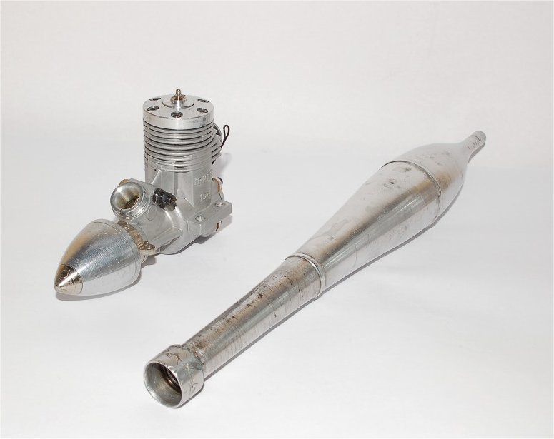 CL用 IRVINE15RE ABC MkII(チューンドパイプ付) こんな・・・英国製 IRVINE TURBO .15R A.B.C. レーシングエンジン