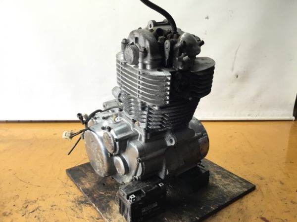 SR400 え 1JR エンジン 必見 2Y1-29 k