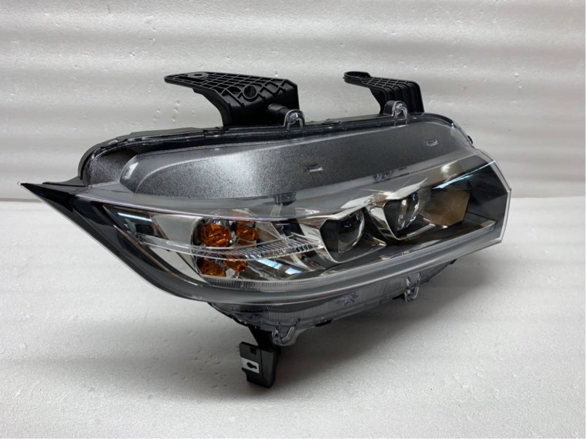 中古/現状】HONDA純正 S660後期 JW5 ヘッドライト 左側 STANLEY W2301