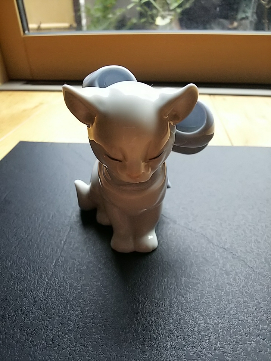 リヤドロ ナオ リボンの仔猫 NAO 02001348 人形 | 猫本サロン Nao