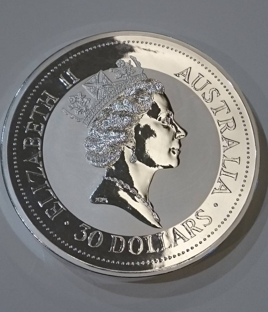 1993年 オーストラリア カワセミ 純銀オーストラリア 銀貨1kg カワセミ＆エリザベス二世 30ドル純銀貨 純銀 クッカバラ 1ドル 野崎コイン – 1ｋｇ エリザベス２世＆ワライカワセミ １kg銀貨 1996［B-0000507