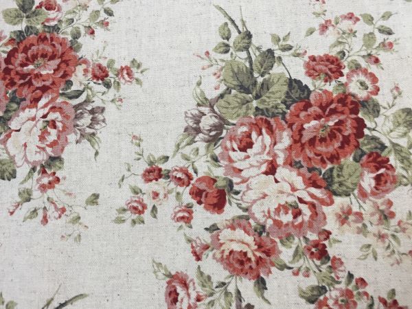 布世界MD150★　２ｍ　アンティークレトロフラワー　赤　綿麻キャンバス　手芸　生地_3