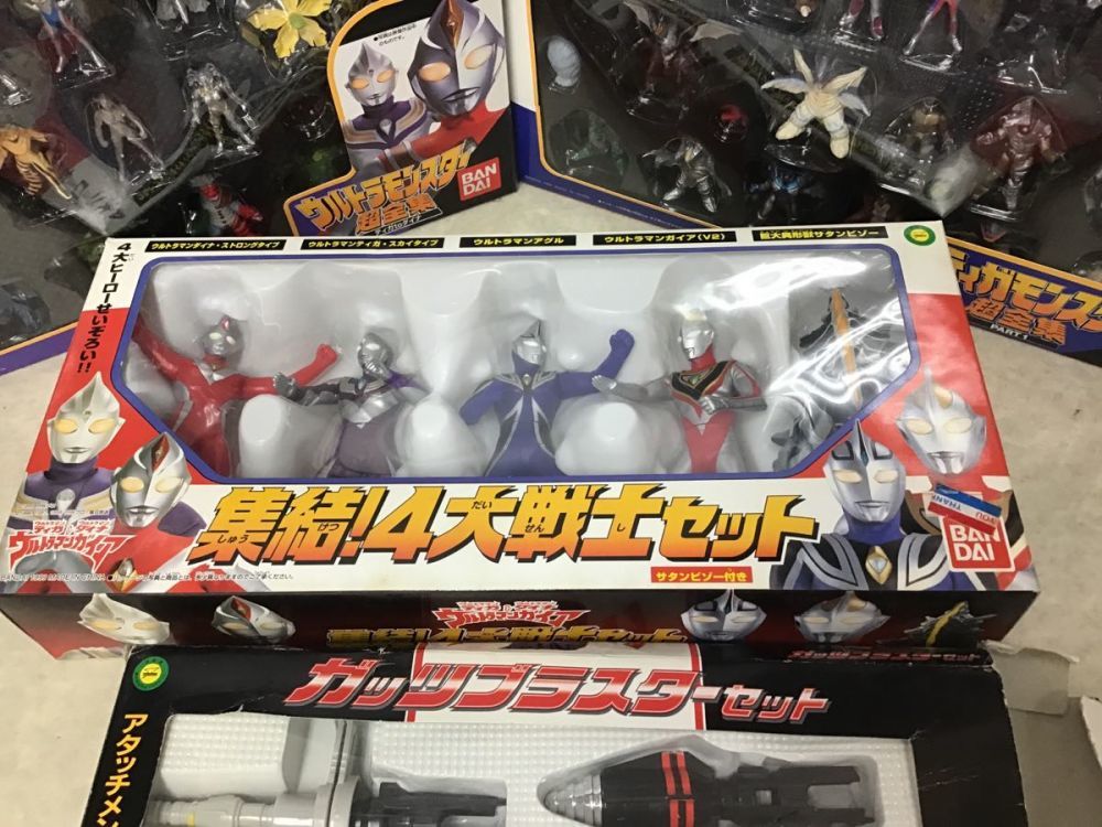 ウルトラマン ティガモンスター超全集、集結!4大戦士セット 他 C