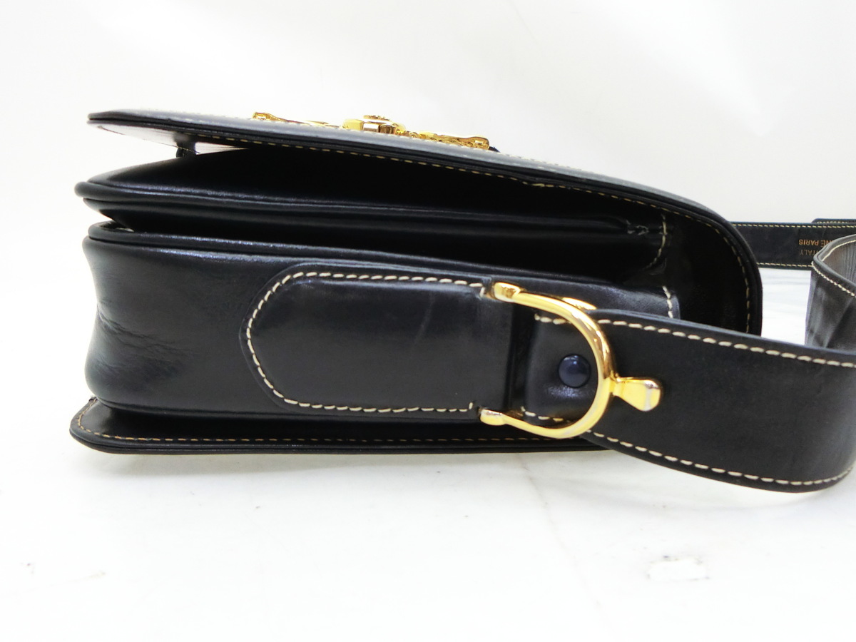 CELINE Cマカダム セリーヌ 馬車金具 ショルダーバッグ OLD 馬車 