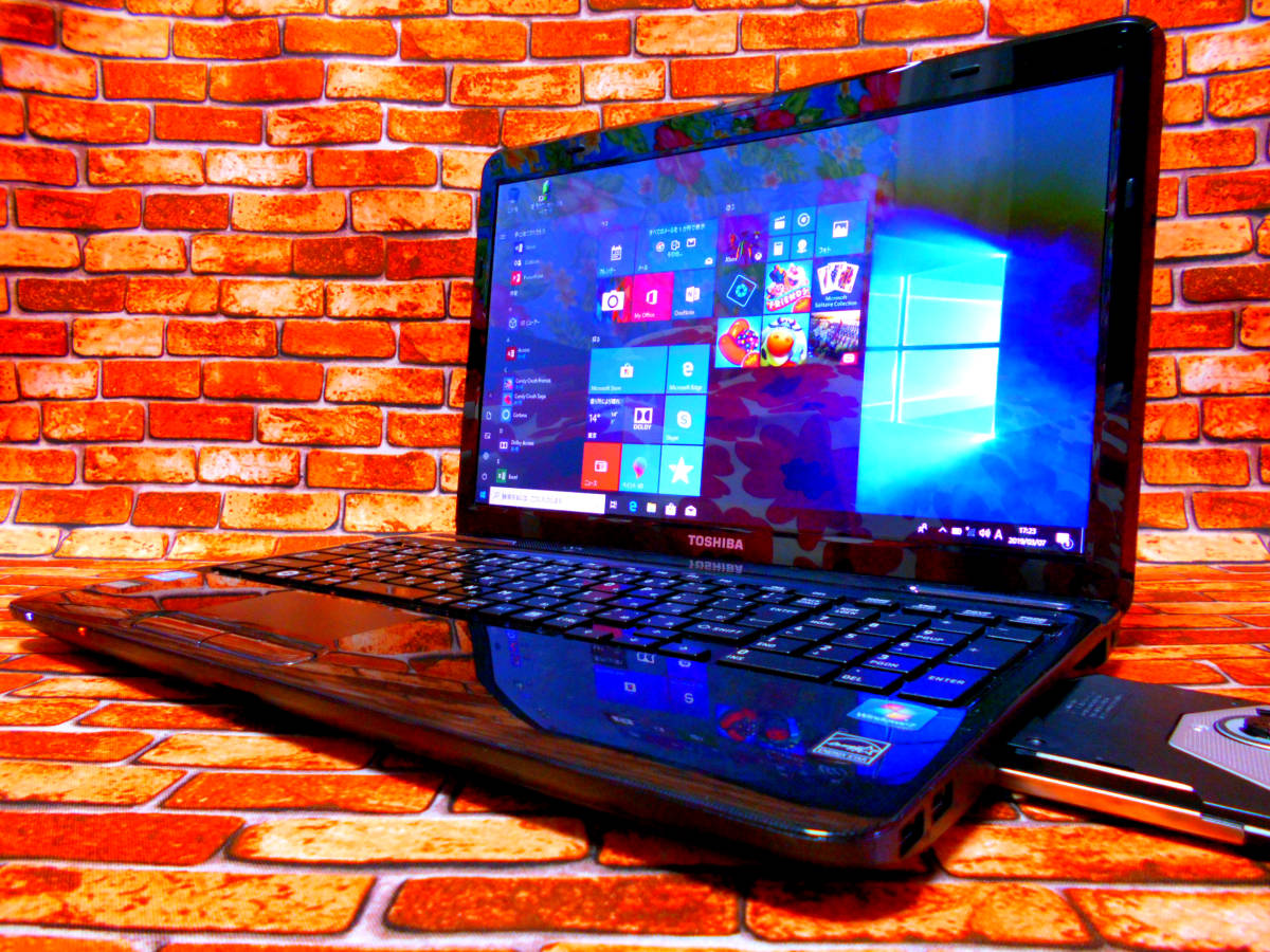 Core i5★新型SSD『Crucial BX500』メモリ 8GB Office Windows10 Wi Fi 無線LAN カメラ 15.6型 SONY Blu-Ray ドライブ 東芝 dynabook T451