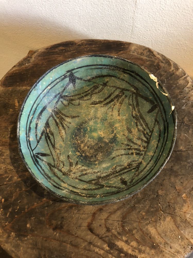 発掘品古代ペルシャ「白地藍黒彩鱗文鉢」12~13世紀 発掘