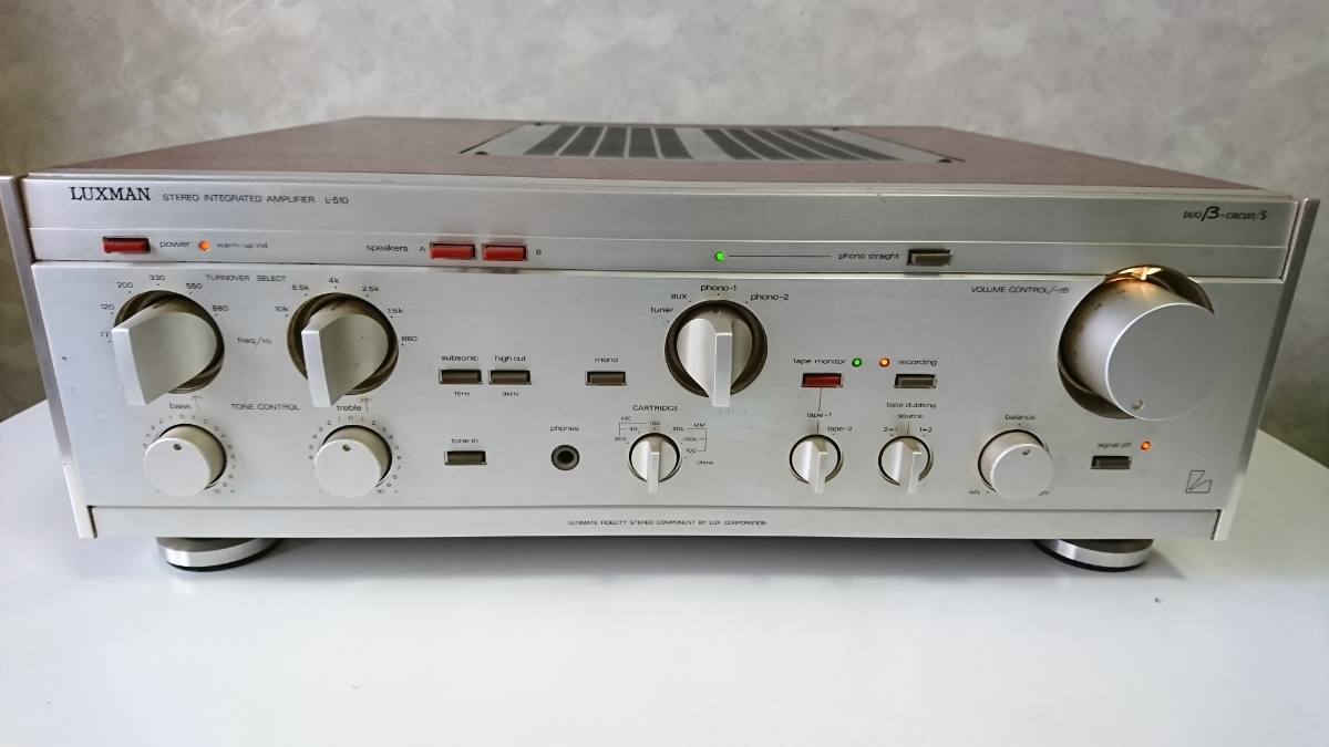 LUXMAN ラックスマン 、プリメインアンプ 通電OK