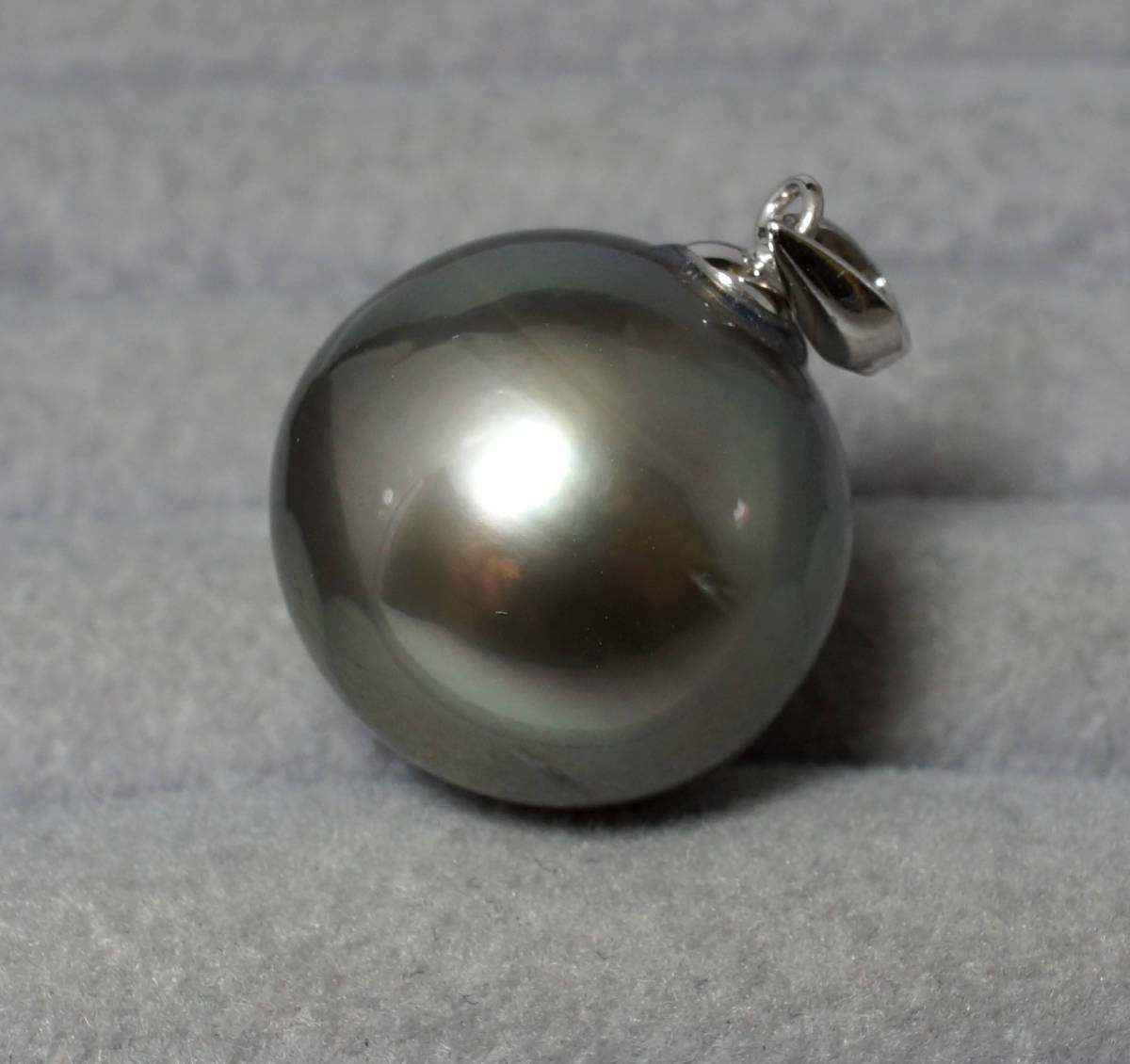 ○天然タヒチパール 14.5mm K18WG 4.6g jewelry ペンダントトップ 