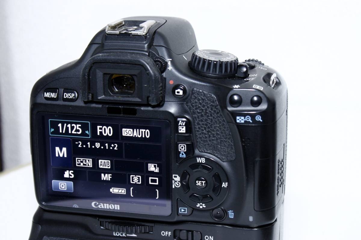 Canon EOS Kiss X4 ダブルレンズ レンズ2本＋バッテリー充電器＋互換