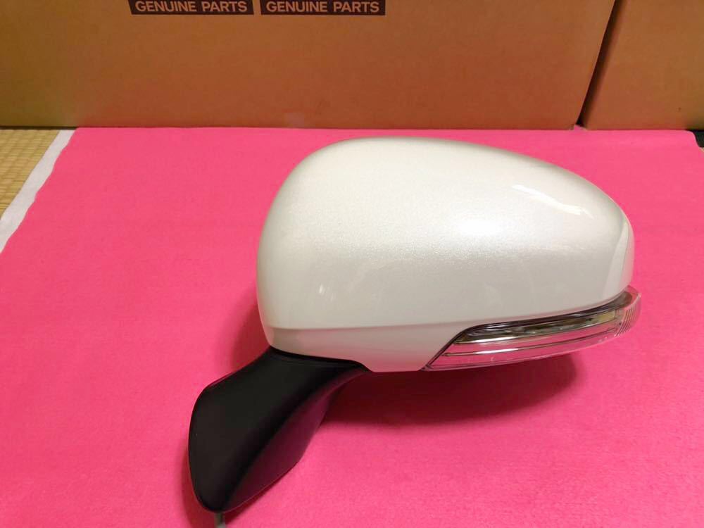 プリウスα ZVW40 ZVW41 純正 ドアミラー 左 ホワイトパール 7ピン 87940-47260_1