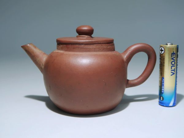 【新作，人気SALE】 ■中国茶具 紫砂茶壷■無銘/朱泥/茶器/茶道具/中国古玩/美術/消費税0円