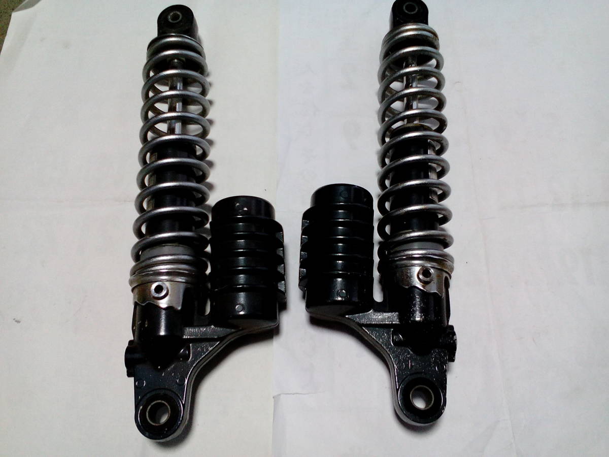 ZRX400 リアサスペンション　左右セット　365mm 167-9529　放置部品です