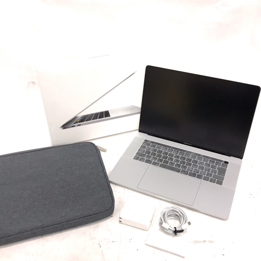 Apple MPTV2J/A Macbook Pro 2017 Retina 15.4 Touch Bar メモリ16GB SSD 512GB