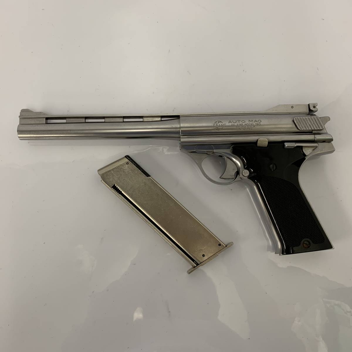 大人気，高品質 マルシン 44オートマグ クリント1 MAXI シルバー. ガス 可変HOP 8mmBB 固定スライド ガスタイプ クリントワン AUTOMAG(ガスガン)｜売買されたオークション情報、yahooの商品情報をアーカイブ公開 - ガスガン