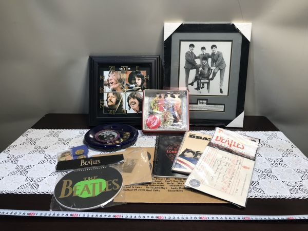 THE Day's Night Hard ビートルズ ビートルズのデビューシングル『LOVE DO』発売60周年を記念した ME A 来日60周年を BEATLES（ザ・ビートルズ）」の 伝説的ロックバンド「THE BEATLES オフィシャルウオッチ グッズ 60周年記念ウオッチ／プレミアム