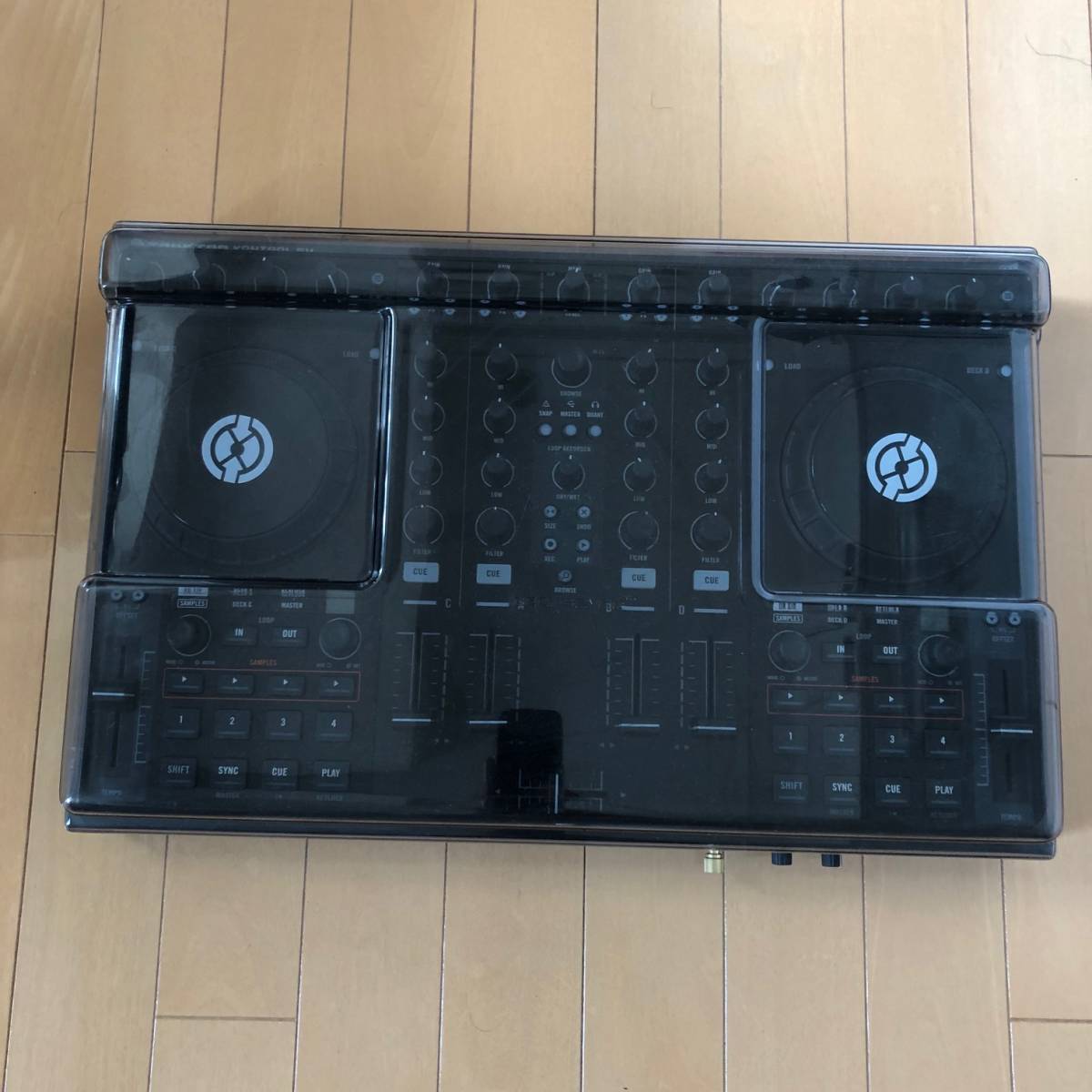DJコントローラー TRAKTOR KONTROL S4★専用クリアケース付き_3