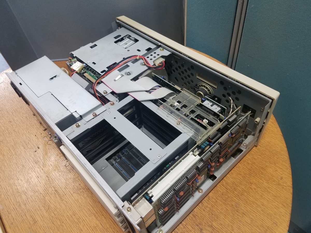 NEC PC-9801VX 通電OK キーボード付 NEC PC98 通電確認 ジャンク扱品