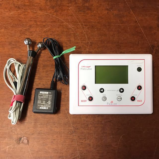 ラ・パルレ La PARLER パルキューブ Palcube 美顔器 ホームエステ 中古