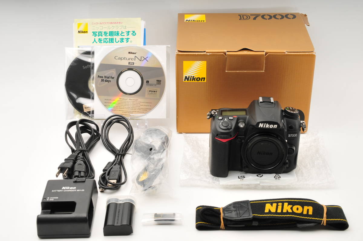 ☆防湿保管・美品！付属品多数！☆ニコン Nikon D7000 ボディ 使用感 