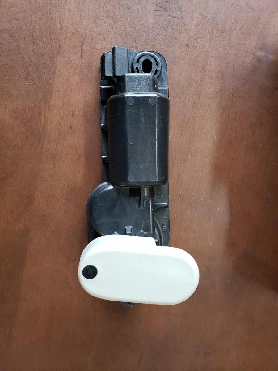 エルグランド e51（パワーウィンドウモーター｜電子パーツ