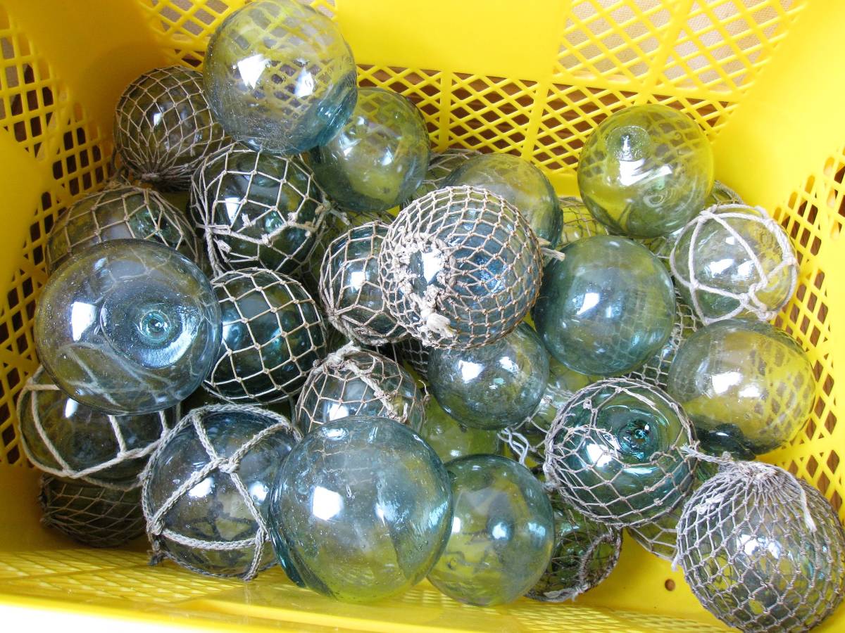 浮き玉 浮き球 ガラス 昭和レトロ骨董アンティーク古民具 40個　DIY素材やオブジェ子供の自由研究素材として