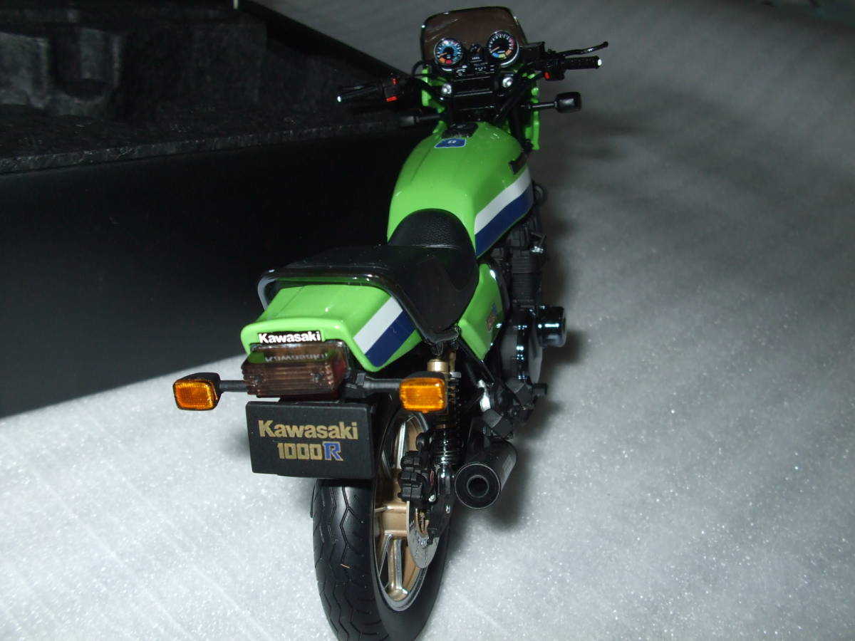 ミニカー Kawasaki Z1000R1 BK127 ウィッツ WIT's 1/12 カワサキ KAWASAKI Z1000R1 マイルストーン BK127