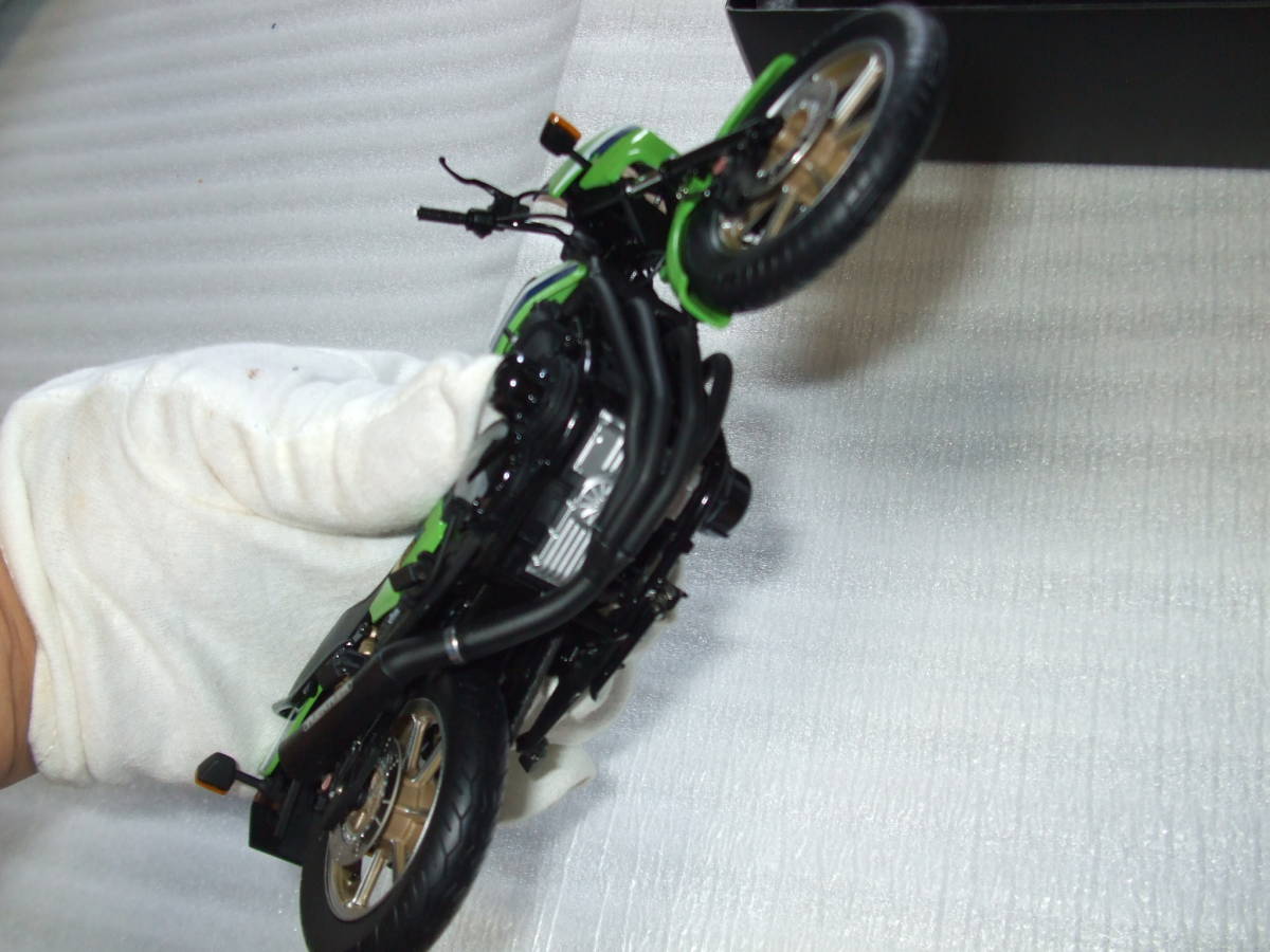 ウィッツ WIT's 1/12 カワサキ KAWASAKI Z1000R1 マイルストーン BK127