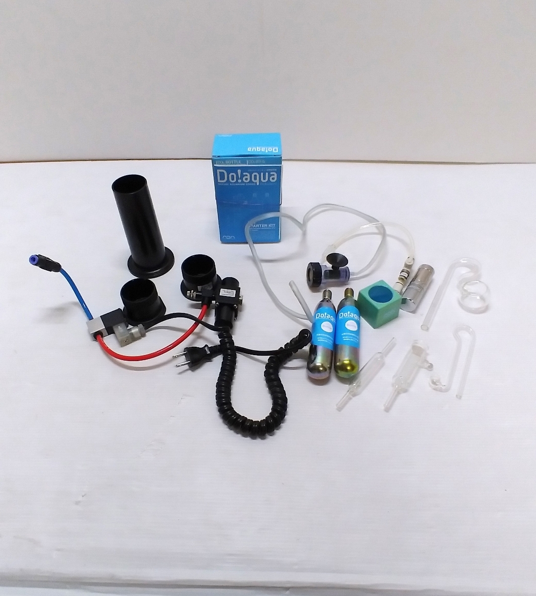 付属品多数 Ada Do Aqua Co2 Co2添加 電磁弁 セット Co2ボンベ アクアデザインアマノ 水草 アクアリウム セット 売買されたオークション情報 Yahooの商品情報をアーカイブ公開 オークファン Aucfan Com