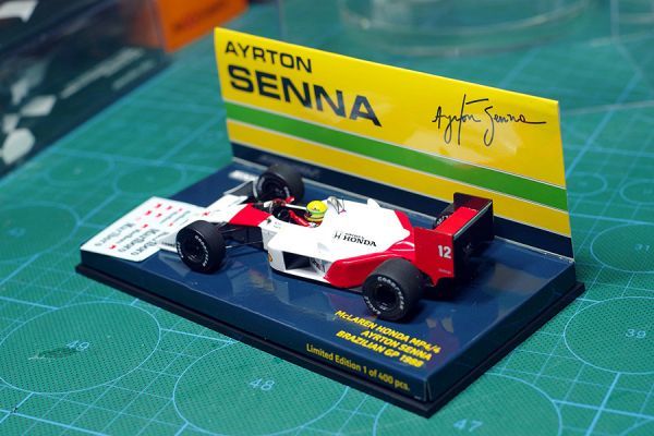 1/43 マクラーレンMP4/4ホンダ #12 A.セナ ワールドチャンピオン Goods
