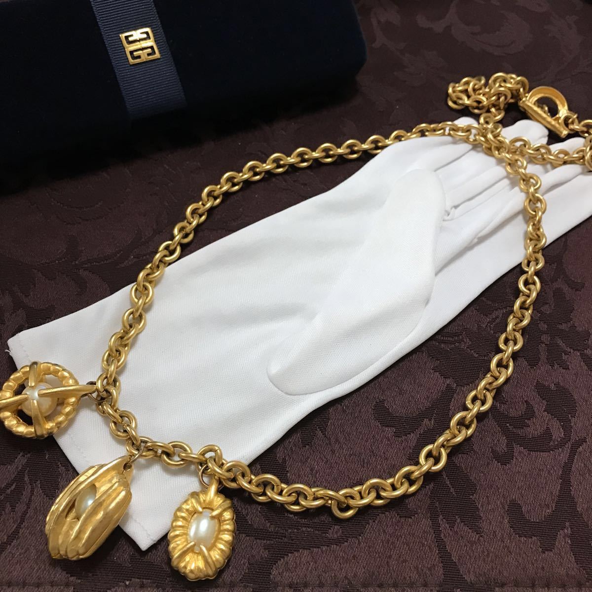 GIVENCHY ジバンシィ フェイクパール ネックレス ジバンシー パール 