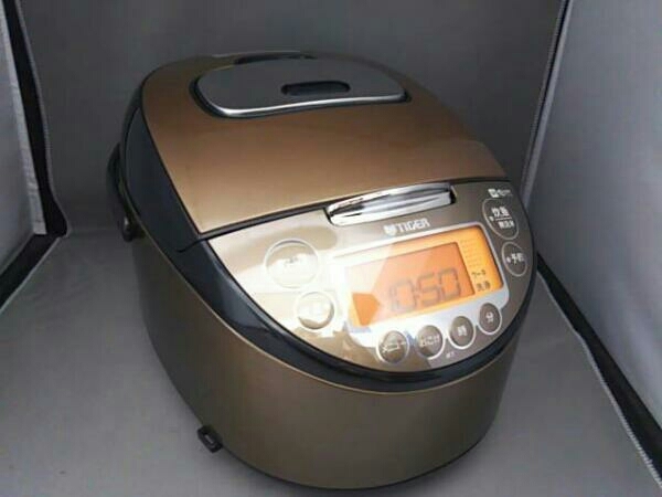 TIGER IH炊飯ジャー JKT-B103 ダークブラウン 本体 TIGER 炊飯器 JKTーB103 18年製 ダークブラウン TK TIGER タイガー