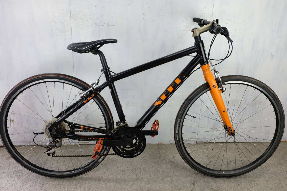 SEEK 700C アルミ シーク24段変速 700cc 外装24段 良品☆GIANT SEEK 700C
