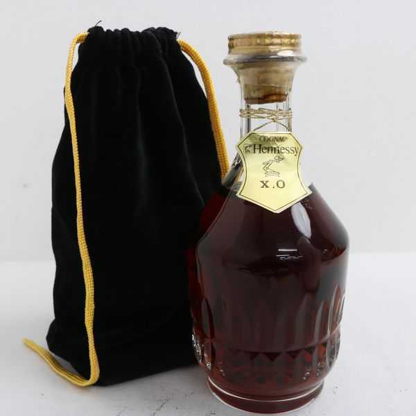 XO ヘネシー バカラボトル カラフェ Hennessy 700ml 古酒 箱 替栓付き