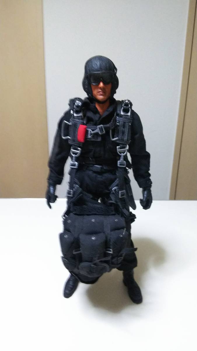 ホットトイズ 1/6 ランボー2 1⁄6 ホットトイズ ムービー