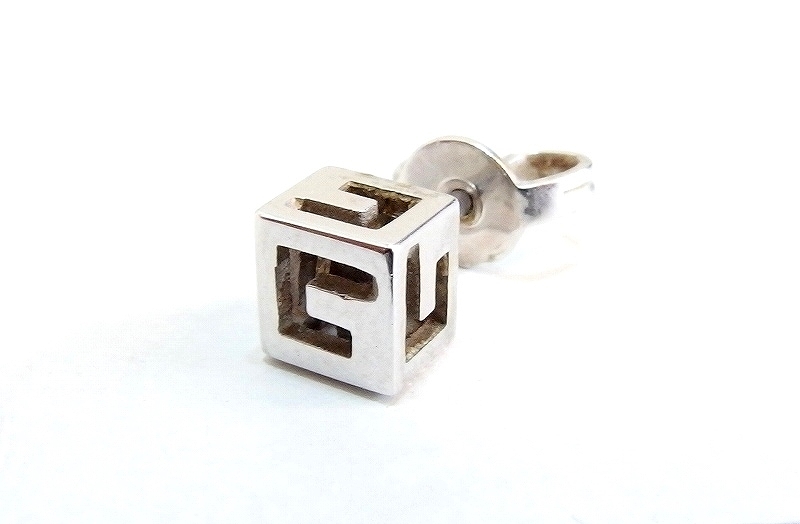 グッチ GUCCI Gキューブモチーフ 片耳 750 K18WG ピアス ホワイト 