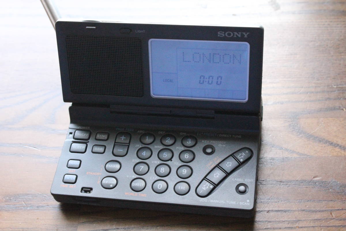 貴重 コンパクトPLLシンセサイザー短波ラジオ SONY ICF-SW100S 動作