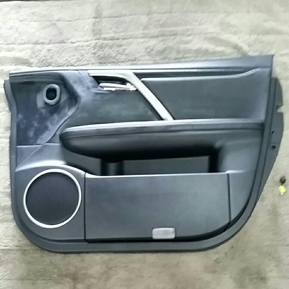 レクサス　RX20系 運転席ドアトリム　右フロントドアトリム_1