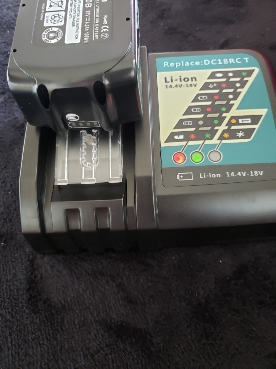 新品・未使用 マキタ 18v バッテリー BL1860 6.0mAh 充電器セット 500 