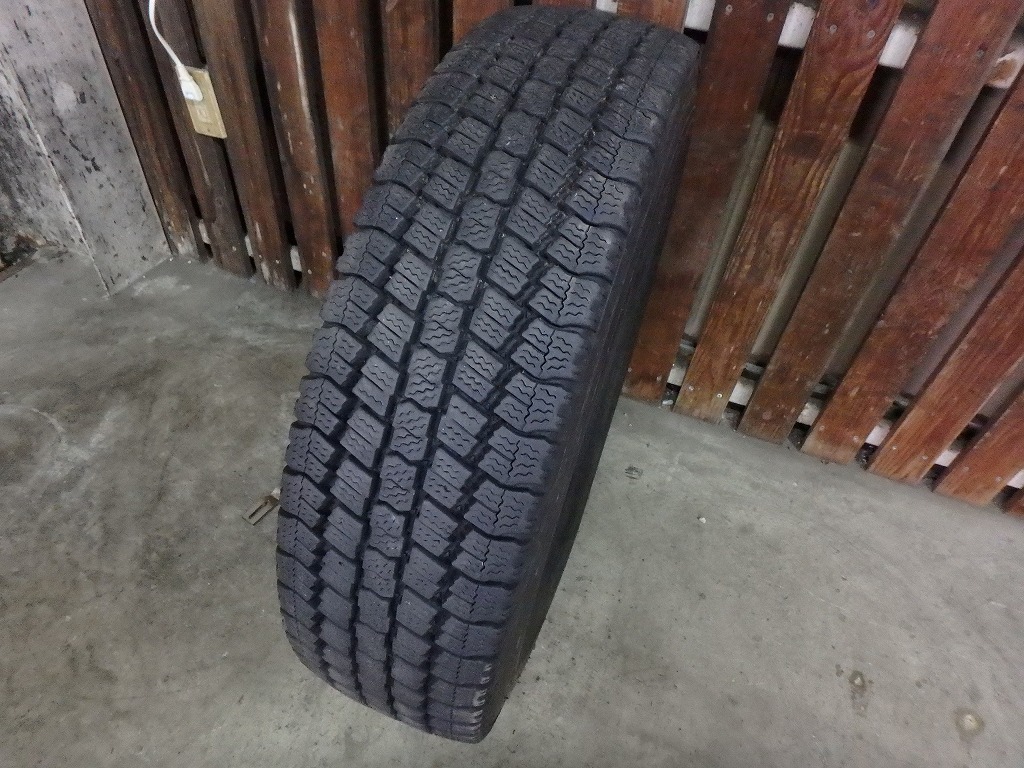 中古タイヤ 205/85R16 117/115L ブリヂストン デュラビス M804 6本 