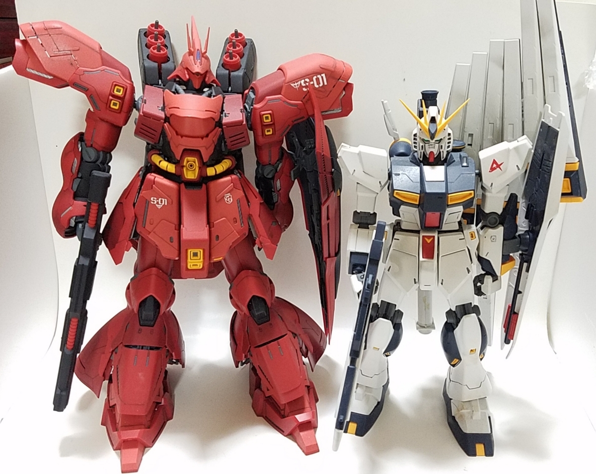 ガンプラ MG サザビー ver.ka MG ニューガンダム 組立済み 1/100